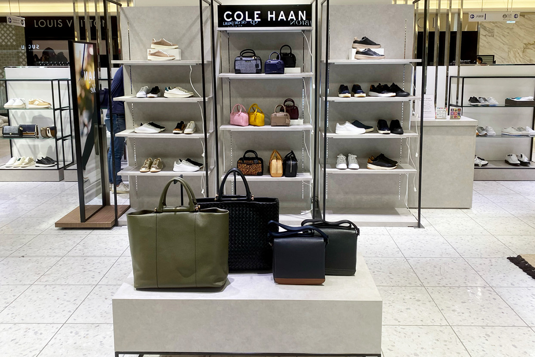 COLE HAAN POP UP03