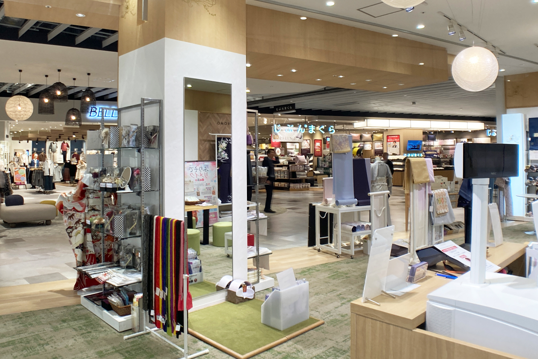 HANAGOROMO イオンモール須坂04