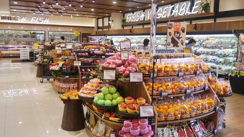 キッチンコート 野崎店 マネキン 什器レンタル 空間デザイン キッチンコート 野崎店 マネキン 什器レンタル 空間デザイン