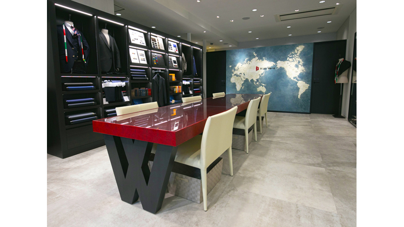 Bliss World ブリスワールド 新宿店 マネキン 什器レンタル 空間デザイン Bliss World ブリスワールド 新宿店 マネキン 什器レンタル 空間デザイン